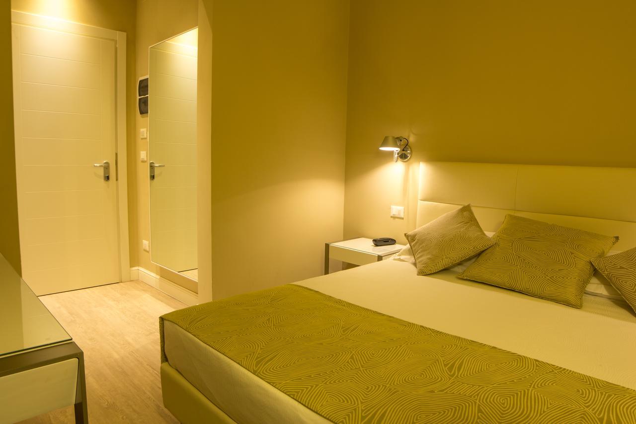 Hotel Universal Livorno Ngoại thất bức ảnh