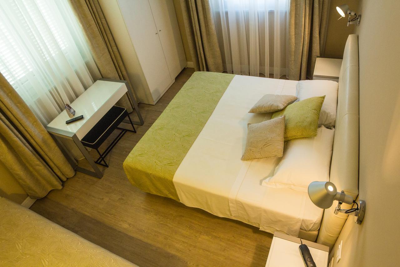 Hotel Universal Livorno Ngoại thất bức ảnh